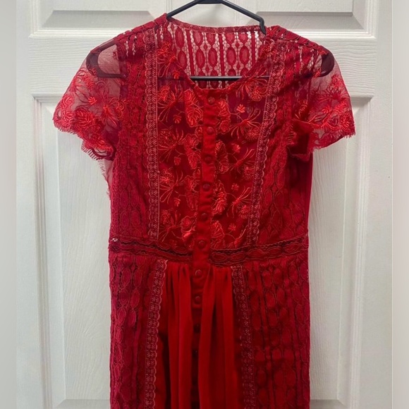 Grace Dress by Restyle in Red Lace - Picture 3 of 7